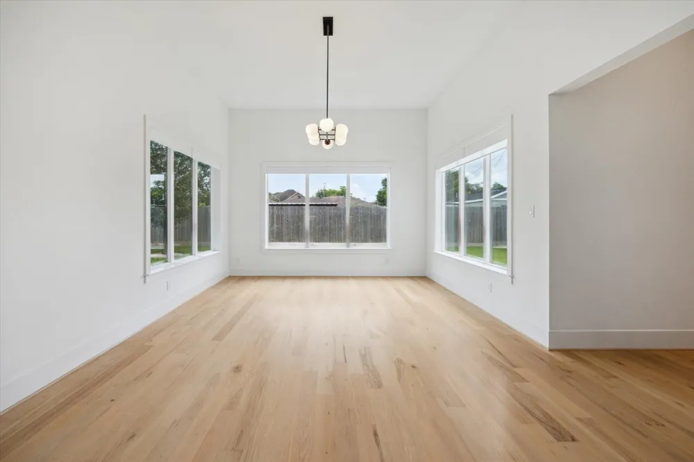 1419 Candlelight Lane Houston, TX 77018