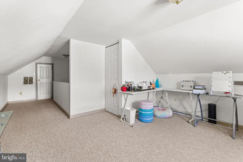 20 HALL HIGHWAY Crisfield, MD 21817