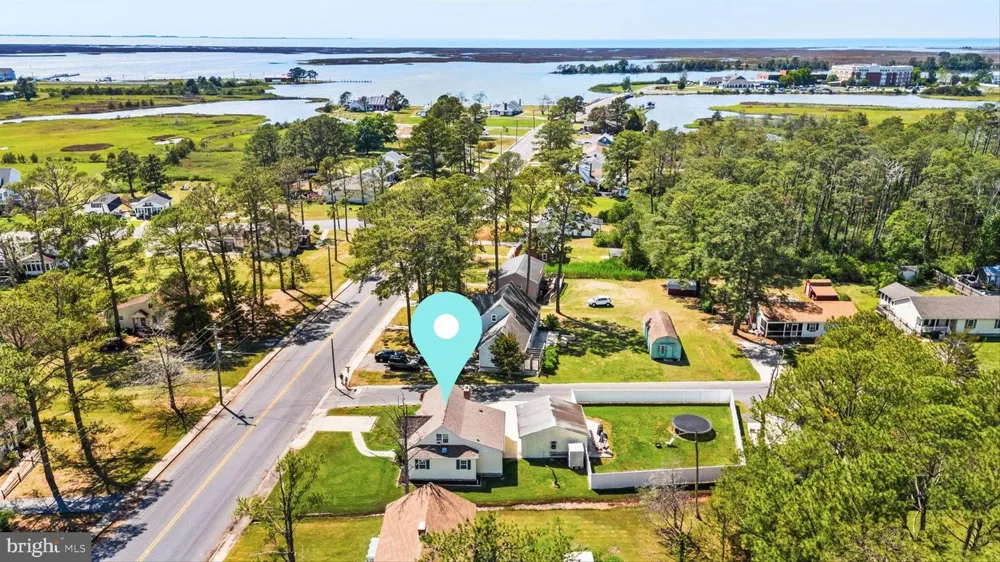 20 HALL HIGHWAY Crisfield, MD 21817