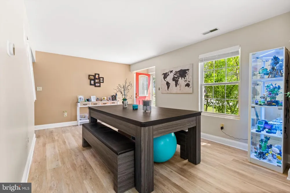 20 HALL HIGHWAY Crisfield, MD 21817