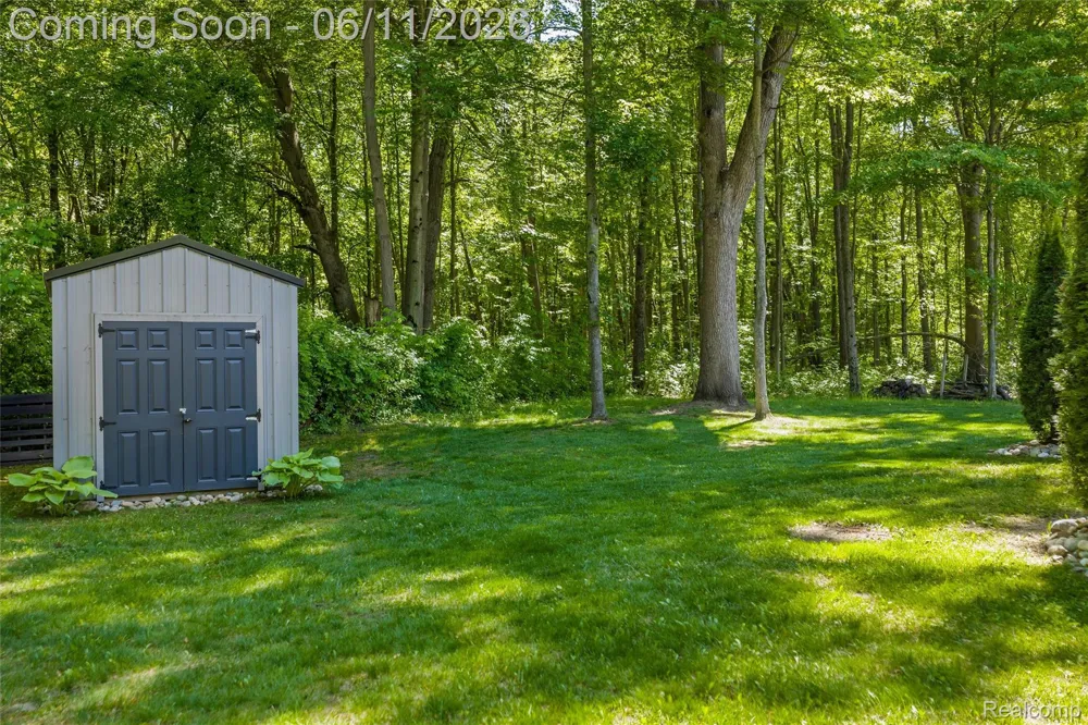 3099 Fruit Street Clay Township, MI 48001