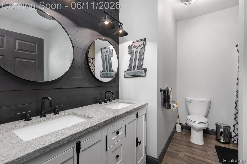 3099 Fruit Street Clay Township, MI 48001