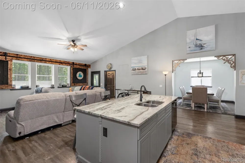 3099 Fruit Street Clay Township, MI 48001