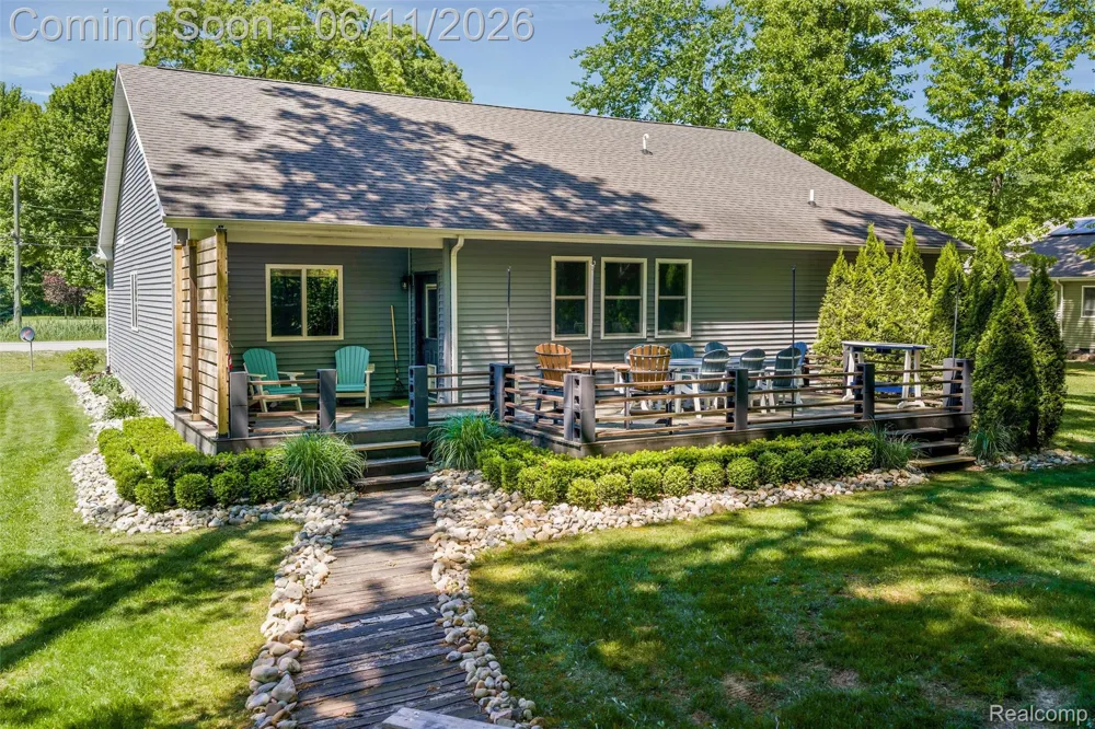 3099 Fruit Street Clay Township, MI 48001