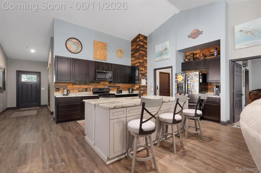 3099 Fruit Street Clay Township, MI 48001