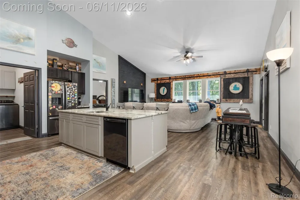3099 Fruit Street Clay Township, MI 48001