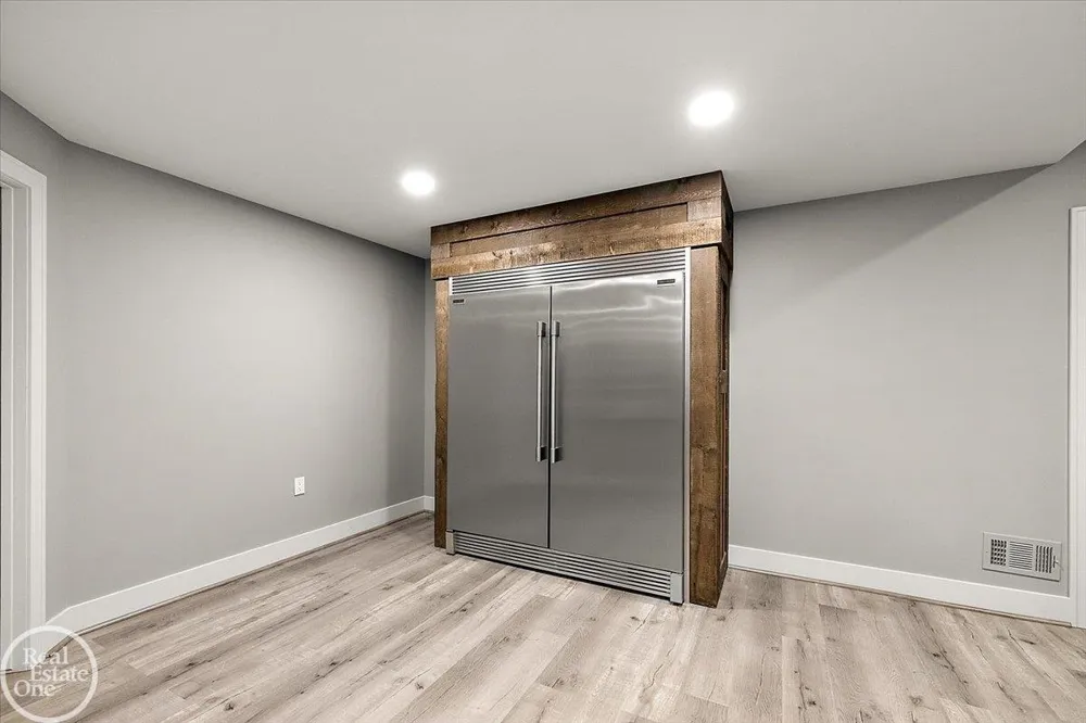 61391 Indian Trail Road Ray Township, MI 48096