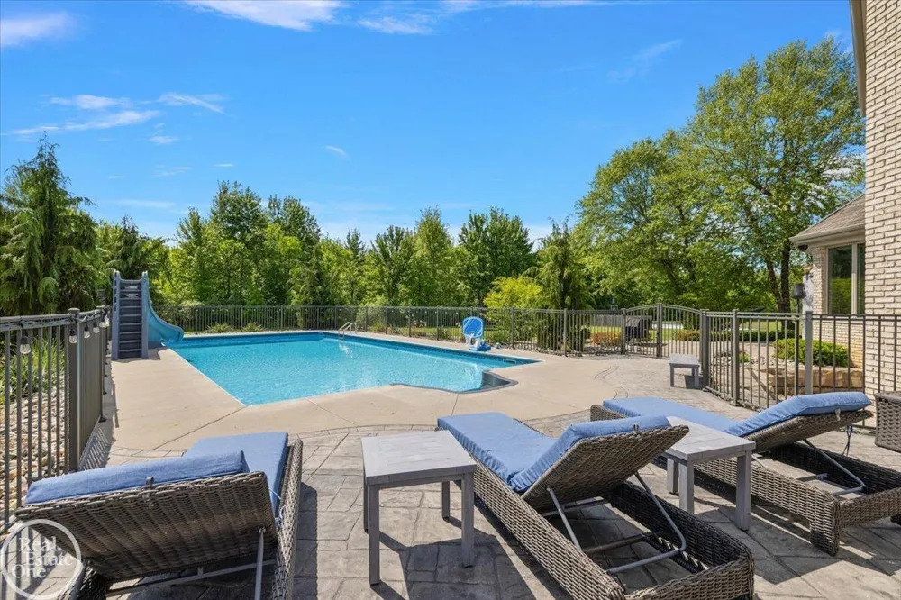 61391 Indian Trail Road Ray Township, MI 48096