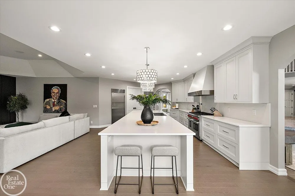 61391 Indian Trail Road Ray Township, MI 48096