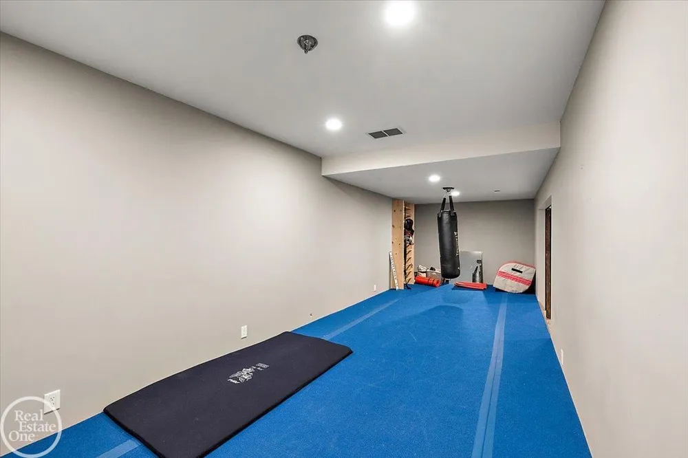 61391 Indian Trail Road Ray Township, MI 48096