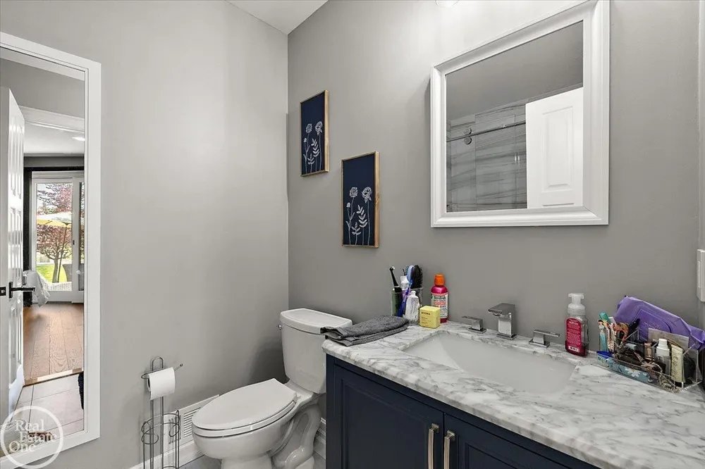 61391 Indian Trail Road Ray Township, MI 48096