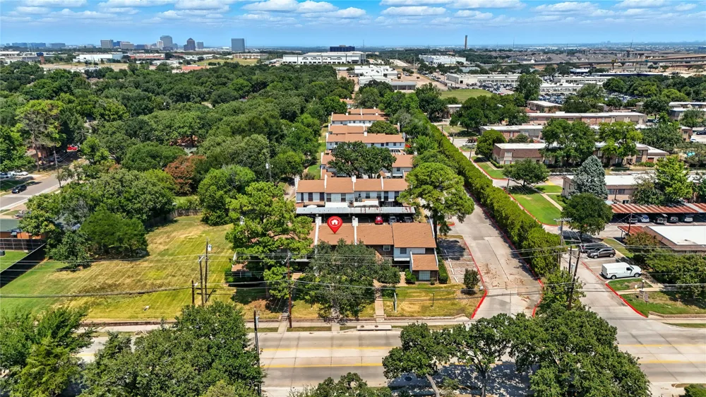 1719 E Grauwyler Road #103 Irving, TX 75061