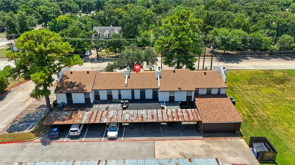 1719 E Grauwyler Road #103 Irving, TX 75061