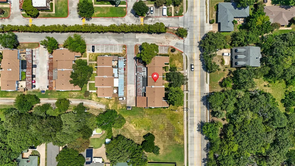 1719 E Grauwyler Road #103 Irving, TX 75061