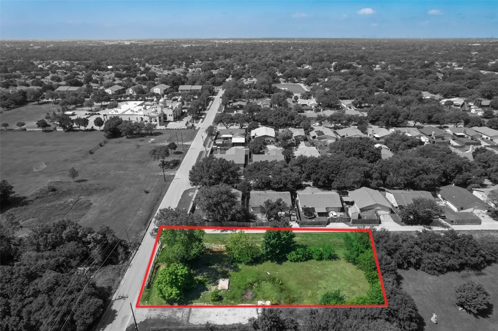 609 Gatewood Road Garland, TX 75043