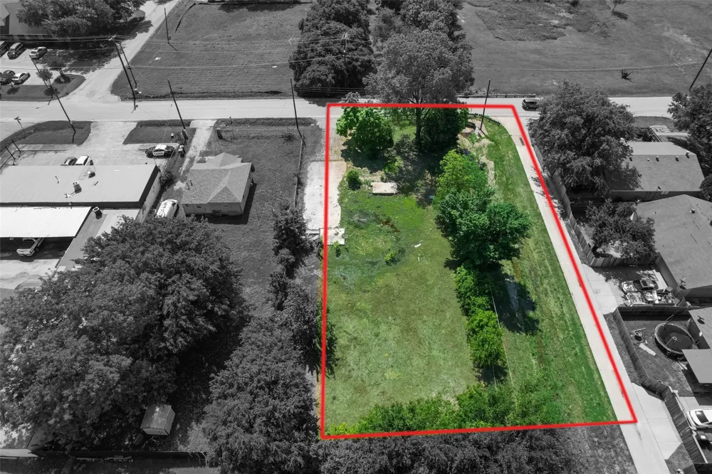 609 Gatewood Road Garland, TX 75043