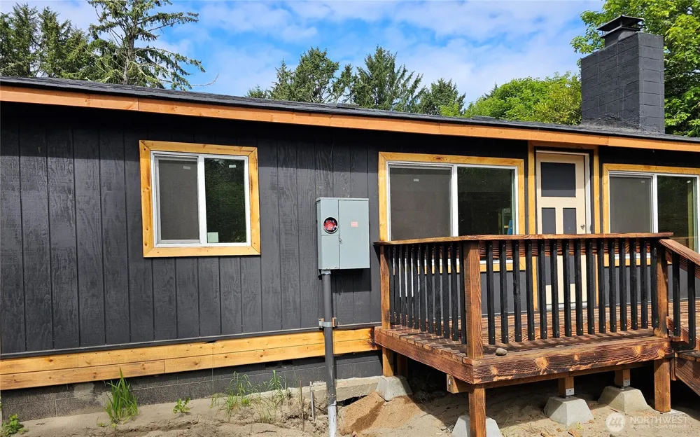 2231 SR 105 Grayland, WA 98547