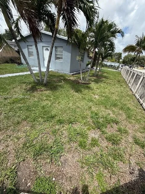 3700 56TH AVE #3700 West Park, FL 33023