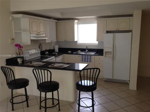 3500 Coral Way #PH-01
