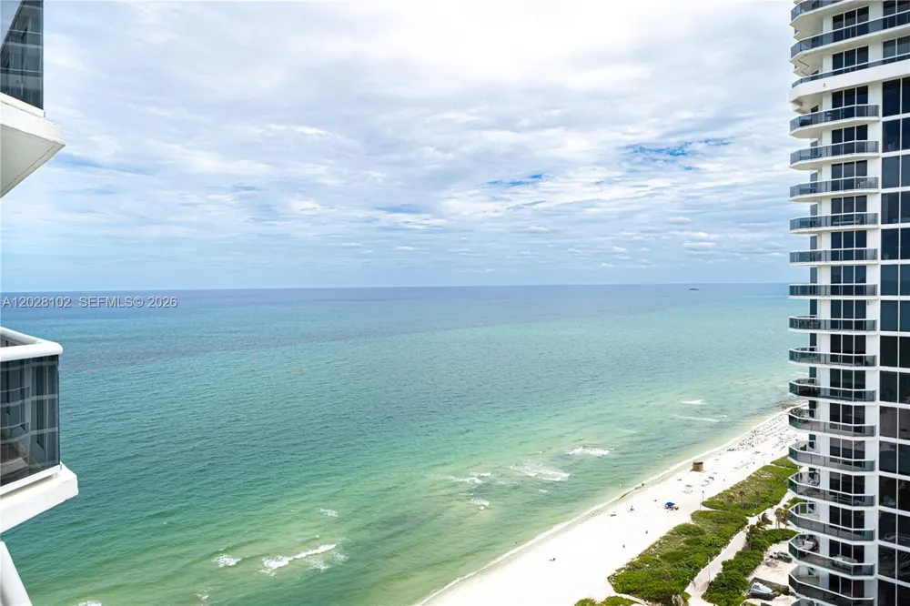 4779 Collins Ave #3504 Miami Beach, FL 33140