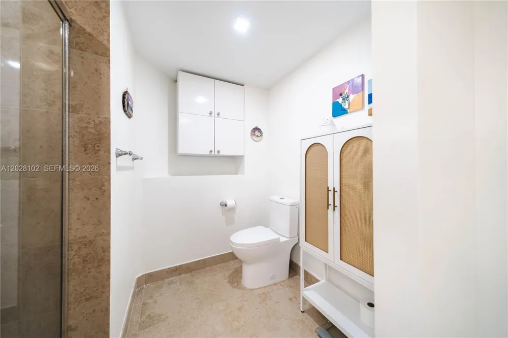 4779 Collins Ave #3504 Miami Beach, FL 33140