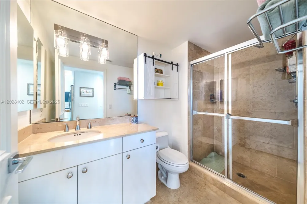 4779 Collins Ave #3504 Miami Beach, FL 33140