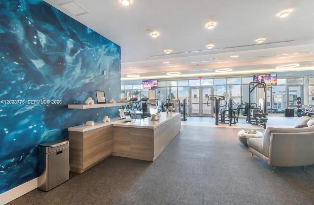 17111 Biscayne Blvd #208 North Miami Beach, FL 33160