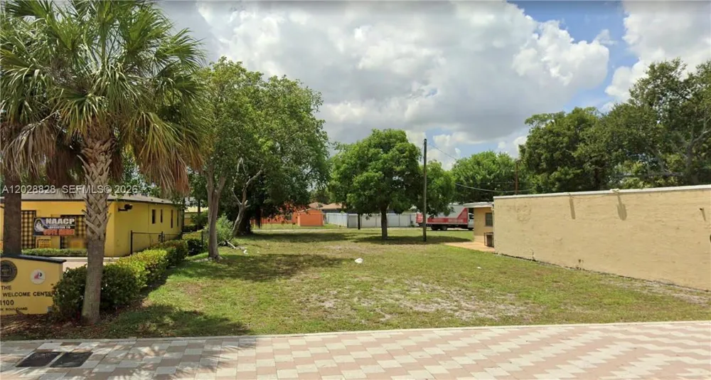 1102 NW 6th St Fort Lauderdale, FL 33311
