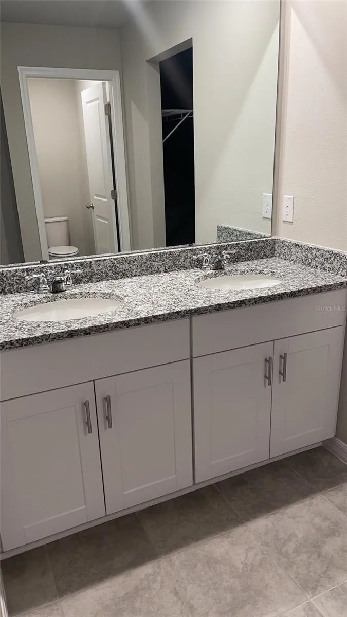 10217 DAYBREAK GLEN Parrish, FL 34219