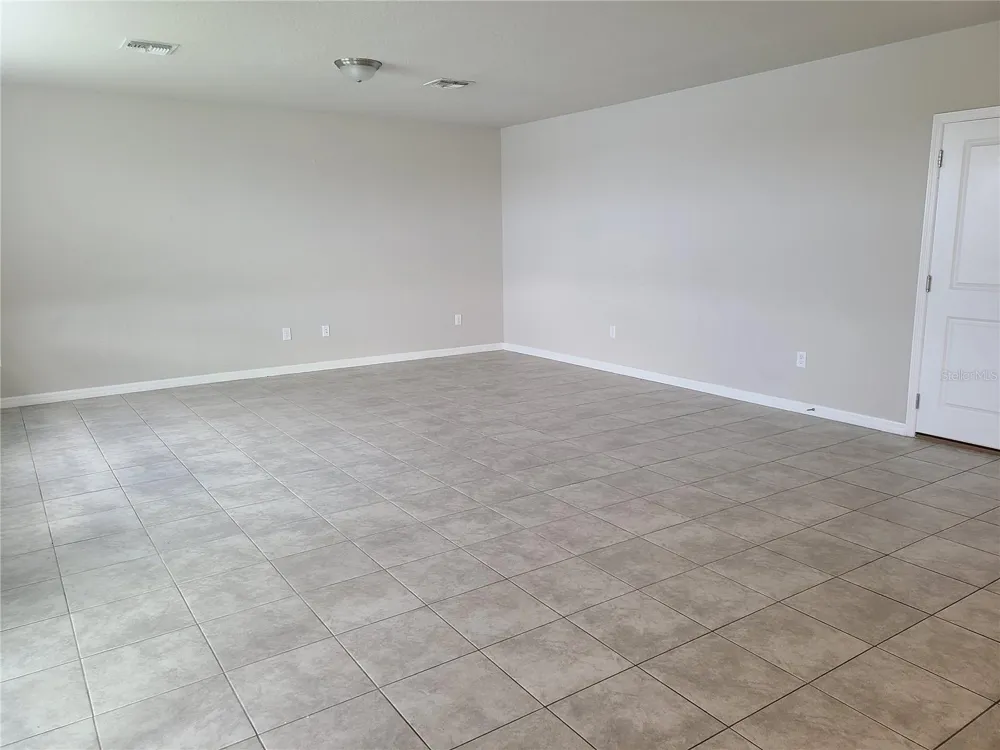 10217 DAYBREAK GLEN Parrish, FL 34219