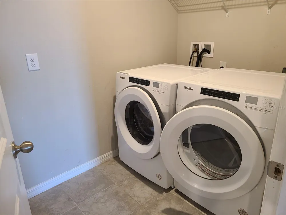 10217 DAYBREAK GLEN Parrish, FL 34219