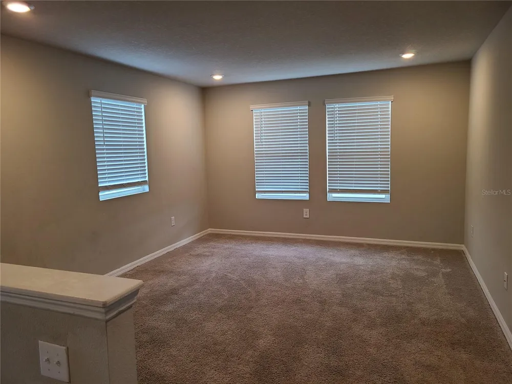 10217 DAYBREAK GLEN Parrish, FL 34219