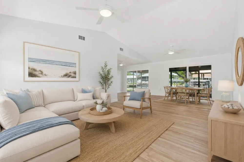 1218 SE 5TH AVENUE Crystal River, FL 34429