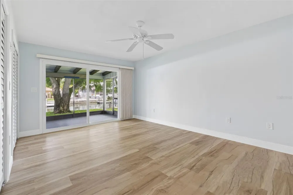 1218 SE 5TH AVENUE Crystal River, FL 34429