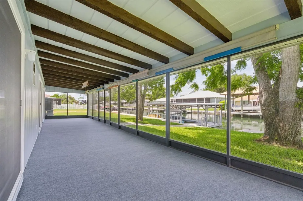 1218 SE 5TH AVENUE Crystal River, FL 34429