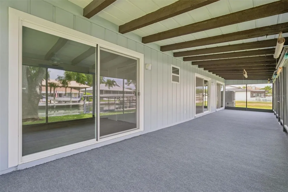 1218 SE 5TH AVENUE Crystal River, FL 34429