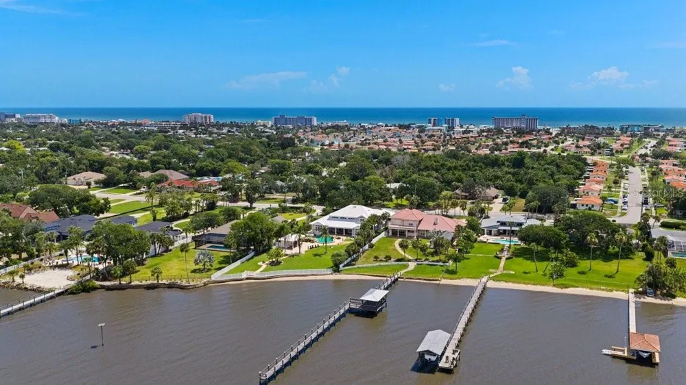626 RIVERSIDE DRIVE Ormond Beach, FL 32176