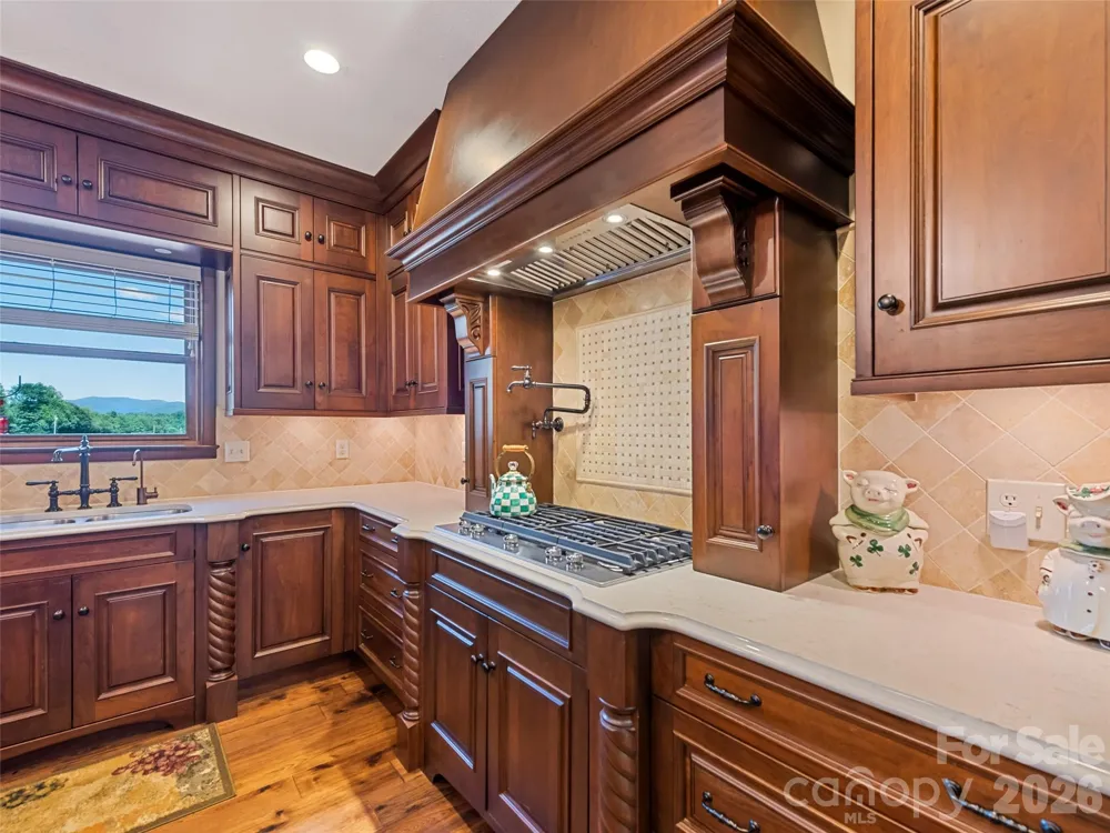 1418 Landis Lane Nebo, NC 28761