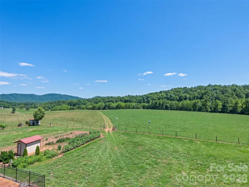 1418 Landis Lane Nebo, NC 28761