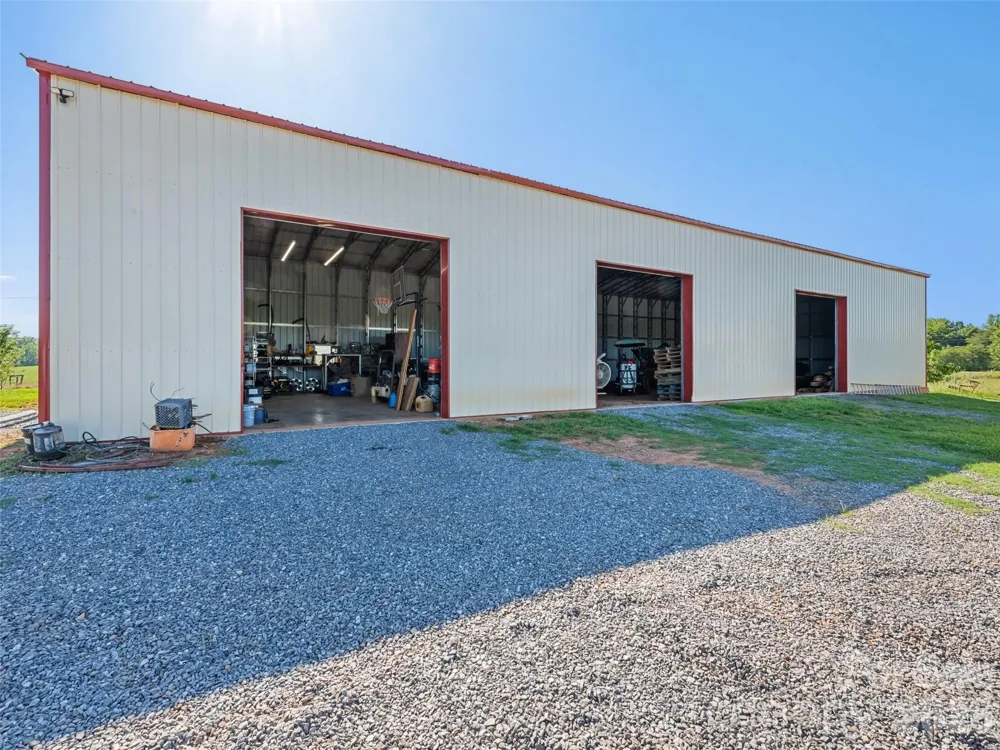 1418 Landis Lane Nebo, NC 28761