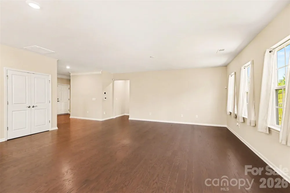 5019 Chegall Crossing Way Mount Holly, NC 28120