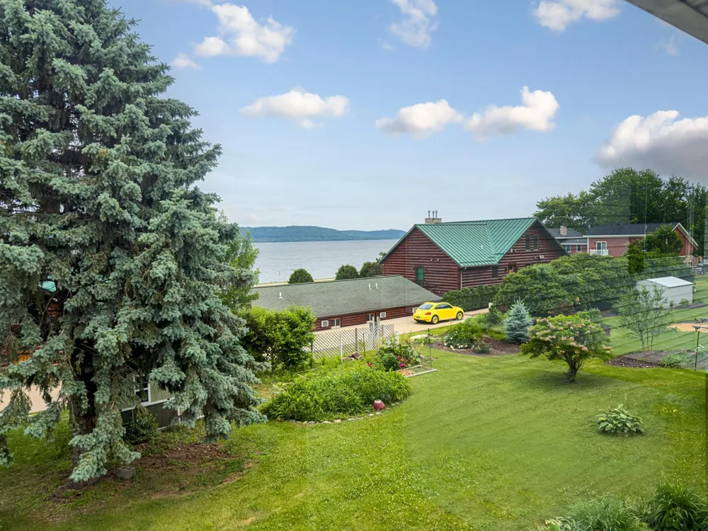 1114 High Street Lake City, MN 55041
