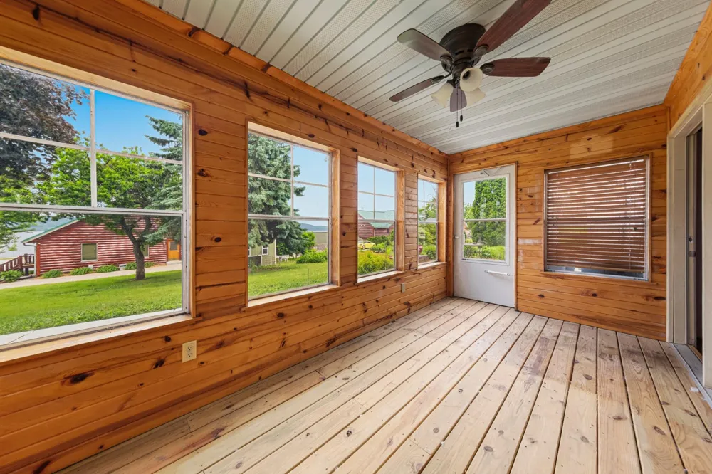 1114 High Street Lake City, MN 55041