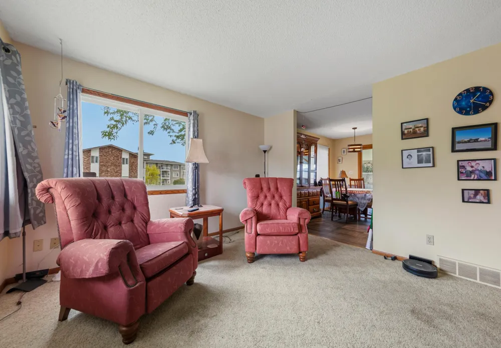 1114 High Street Lake City, MN 55041