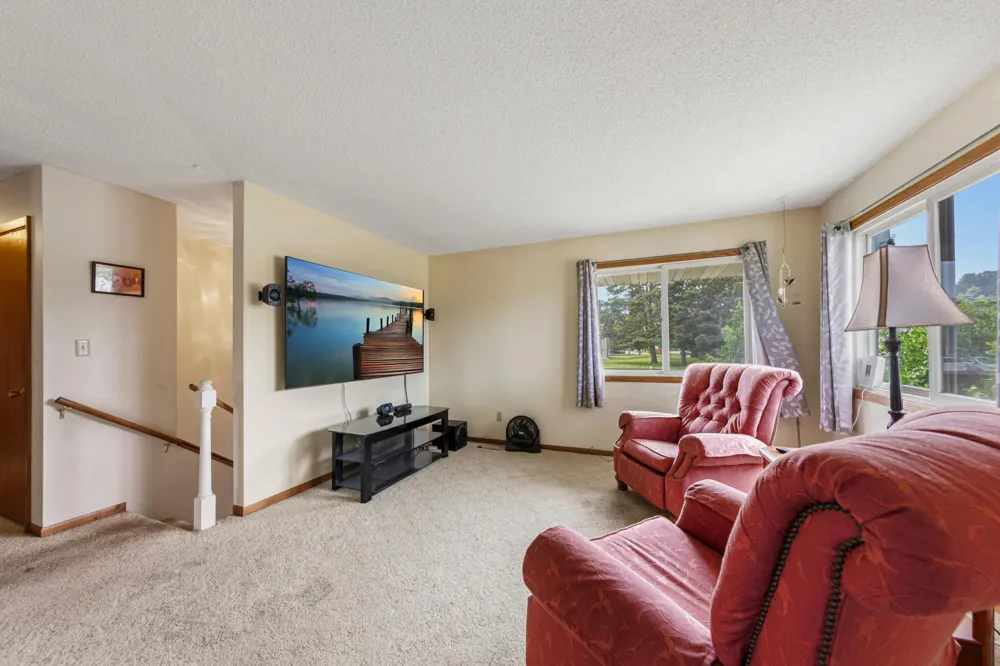 1114 High Street Lake City, MN 55041