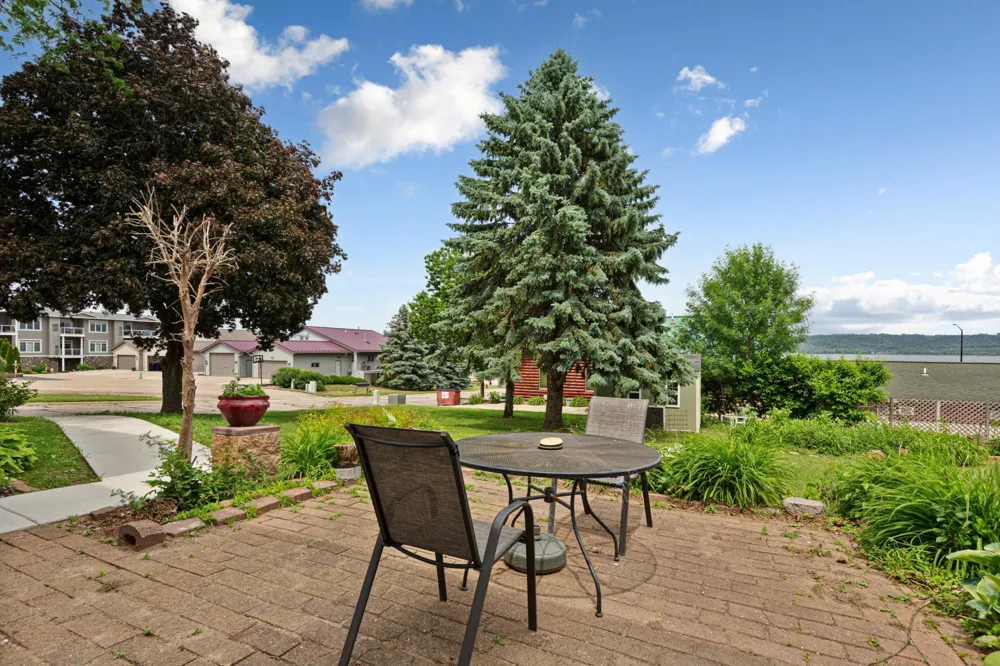 1114 High Street Lake City, MN 55041