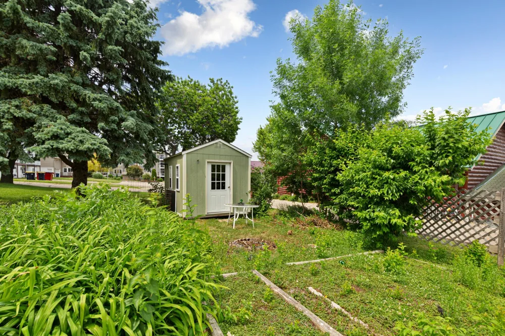 1114 High Street Lake City, MN 55041