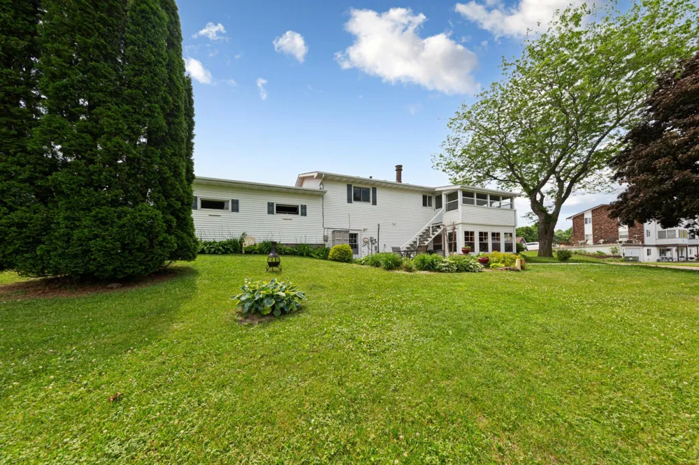 1114 High Street Lake City, MN 55041