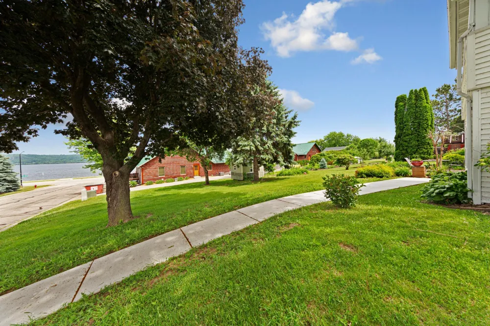 1114 High Street Lake City, MN 55041