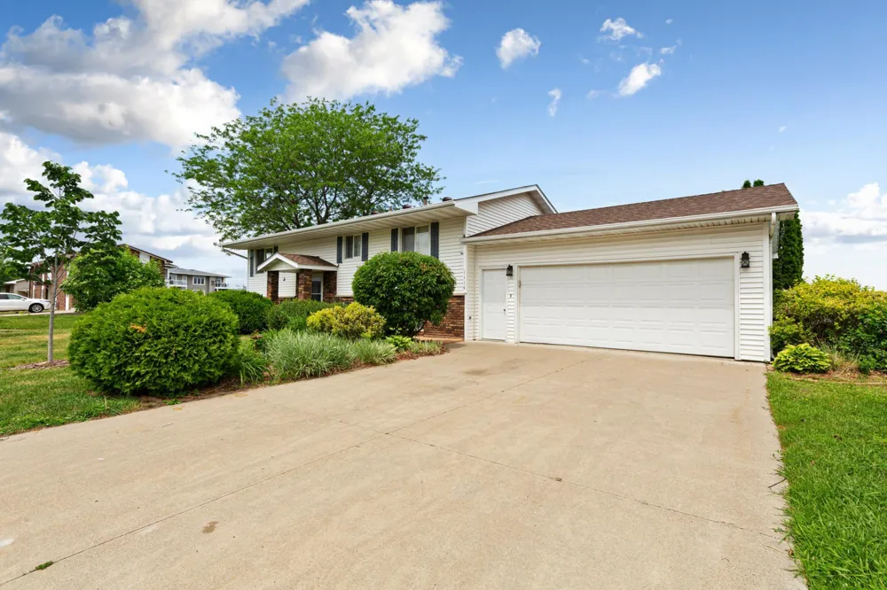 1114 High Street Lake City, MN 55041